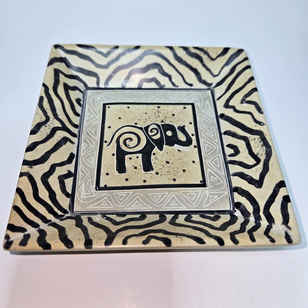Elephant Hand-Carved Soapstone Collectible Plate, Made In Kenya, 4.5"